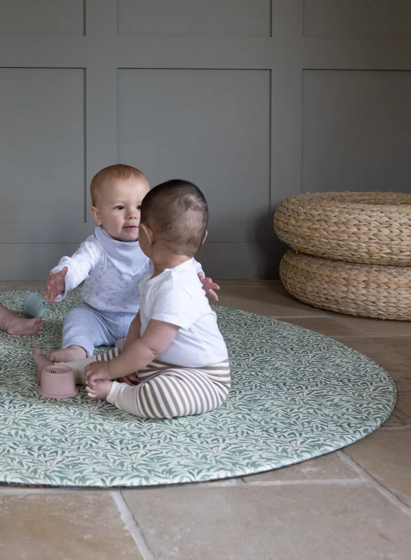 Totter+Tumble The Willow Boughs & Strawberry Thief Round Playmat